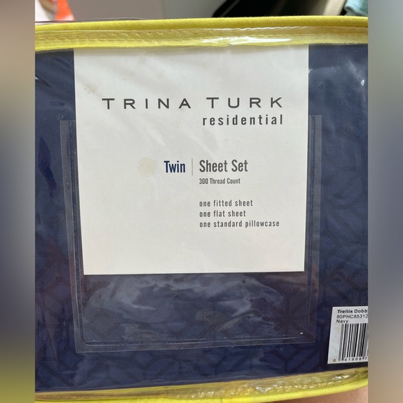 Trina Turk Twin Navy Sheet Set - Picture 2 of 2